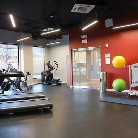 Reading Luxury Apartment With Gym, Steps From Commuter Rail #4011 מראה חיצוני תמונה